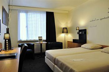 Hampshire Hotel Churchill Terneuzen Churchilllaan 700