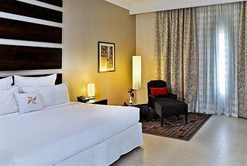 Four Points Hotel Lagos (Nigeria) Plot 9/10, Block 2, Oniru Chieftaincy Estate