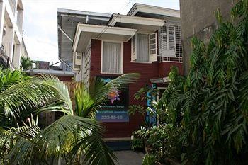 Cebu Guest House 211 General Maxilom Avenue