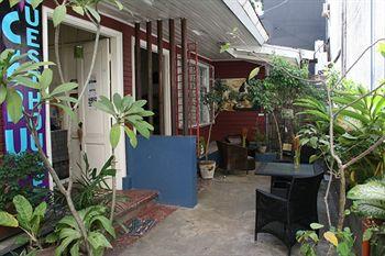 Cebu Guest House 211 General Maxilom Avenue