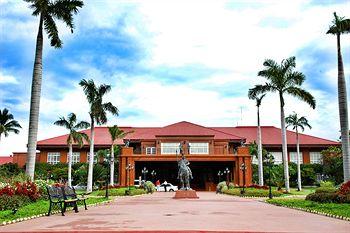 Fort Ilocandia Hotel Laoag City Barangay 37 Calayab