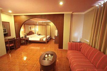 Best Western Hotel La Corona Manila 1166 Mh Del Pilar Corner Arquiza Street, Ermita