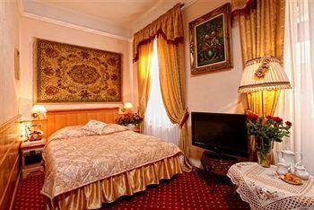 Hotel Europejski Krakow Lubicz 5