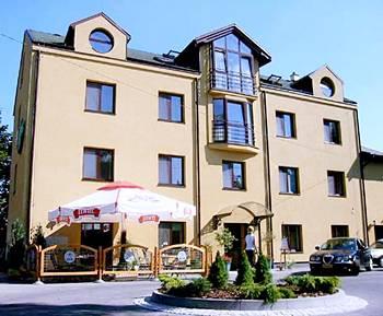 Petrus Hotel 12 Pietrusinskiego Street