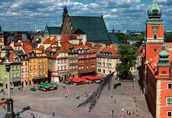 Castle Inn Warsaw 2 Świętojańska Street