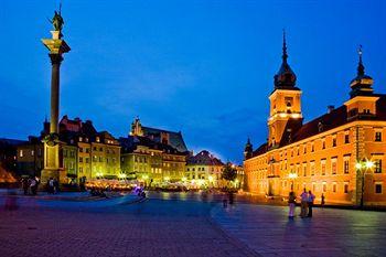 Castle Inn Warsaw 2 Świętojańska Street