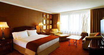 Sheraton Hotel Warsaw Boleslawa Prusa 2