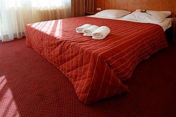 Hotel Atos Warsaw Ul. Mangalia 1