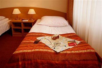 Aramis Hotel Warsaw Ul. Mangalia 3b