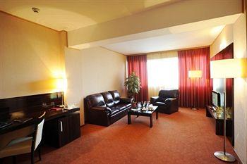 Rin Airport 4 Star Hotel Otopeni Calea Bucureştilor 255A