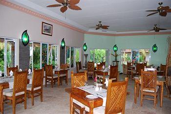 The Islanders Guesthouse Praslin Anse Kerlan