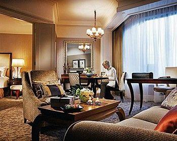 Four Seasons Hotel Singapore 190 Orchard Boulevard