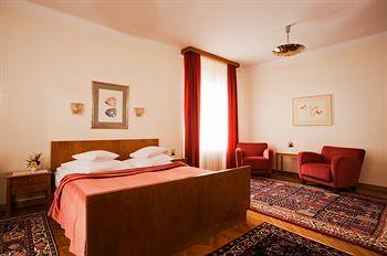 Hotel Vila Bled Cesta Svobode 26