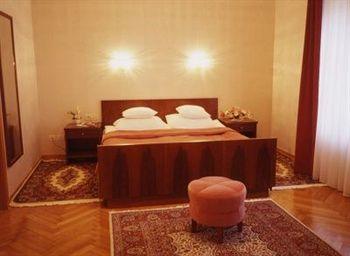 Hotel Vila Bled Cesta Svobode 26