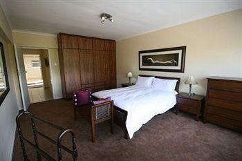 Mouille Point Village Apartments Cape Town 93 Beach Road, Mouille Point
