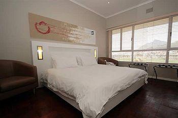 Mouille Point Village Apartments Cape Town 93 Beach Road, Mouille Point