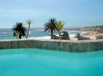 Place On The Bay Hotel Cape Town Corner of Van Kamp and Victoria Road Camps Bay
