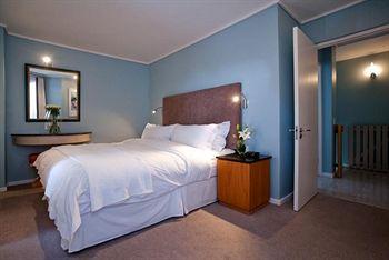 Place On The Bay Hotel Cape Town Corner of Van Kamp and Victoria Road Camps Bay