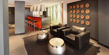 Lamunu Hotel Johannesburg 90 De Korte Street, Braamfontein