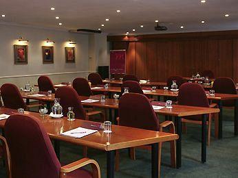 Mercure Johannesburg Bedfordview Hotel 33 Bradford Road
