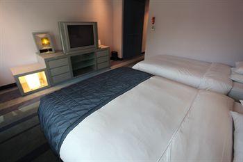 Blue Pearl Hotel Seoul 129-3,4,6 Cheongnam-Dong Gangnam-Gu