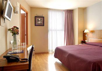 Evenia Rocafort Hotel Barcelona C/ Rocafort, 23-25