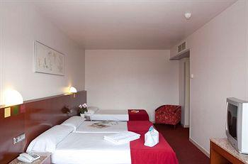 Hotel Amrey Sant Pau Barcelona Sant Antoni Maria Claret, 173