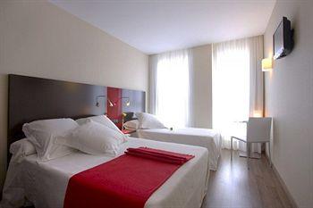 Best Western Hotel del Teatre Auditori Barcelona Calle Ribes 71