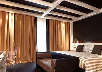 U232 Hotel Barcelona Comte D'Urgell 232