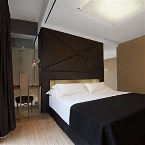 Axel Hotel Barcelona C/ Aribau 33