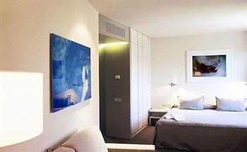 Amister Hotel Barcelona Av. Roma, 93-95