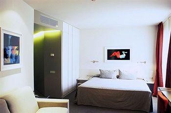 Amister Hotel Barcelona Av. Roma, 93-95