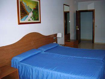 Hostal San Juan El Campello Avd.de Jaime I, 110, Playa Muchavista