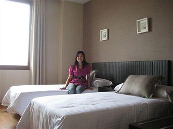 Hotel Dinastia Getafe C/ Becquerel 6