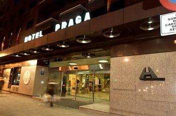 Hotel Praga Madrid Calle de Antonio Lopez 65