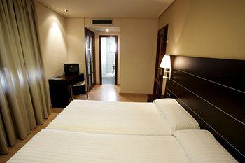 Hotel Las Ventas Utebo Ctra. Logroño KM. 10,5