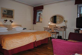 Hotel Plaza Malmo Kasinogatan 6