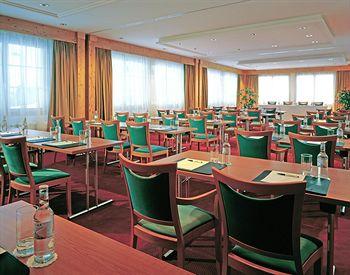 Sheraton Davos Hotel Waldhuus Mattastrasse 58