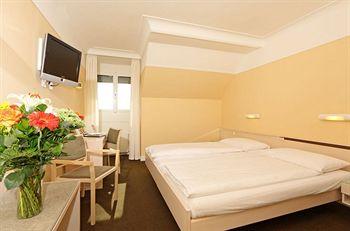 Bernina Swiss Quality Hotel Geneva 22 Place Cornavin