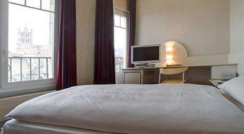 City Hotel Lausanne Rue Caroline 5