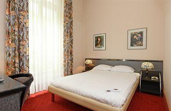 Villa Toscane Swiss Quality Hotel Montreux Rue du Lac 2/8