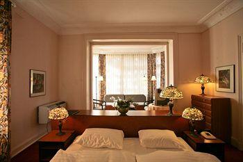 Villa Toscane Swiss Quality Hotel Montreux Rue du Lac 2/8