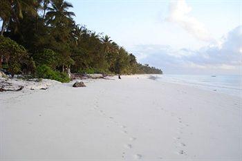 Twisted Palms Lodge & Restaurant Zanzibar Bwejuu Beach