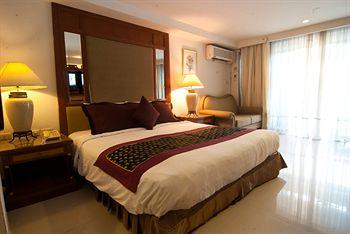 Diamond City Hotel Bangkok 594/23 Soi Payanark Rama VI Road