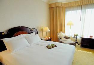 Evergreen Laurel Hotel Bangkok 88 North Sathorn Road Silom Bangrak