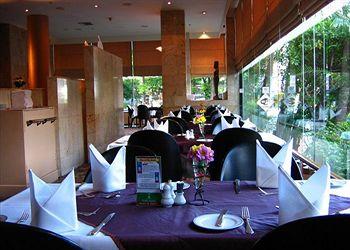 The Four Wings Hotel Bangkok 40 Sukhumvit 26 Road Klongtoey