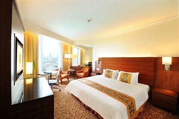 Rembrandt Hotel Bangkok 19 Sukhumvit Soi 18 Sukhumvit Road Klong Toei