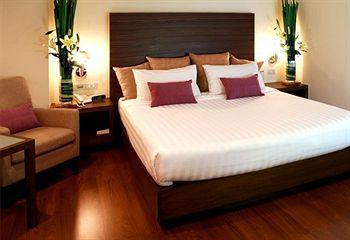 St James Hotel Bangkok 18 Sukhumvit 26 Klongton Klongtoey