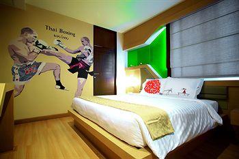 DS67 Suites Bangkok 1497/1-2 Sukhumvit 67 Road Phra Khanong-Nua Wattana