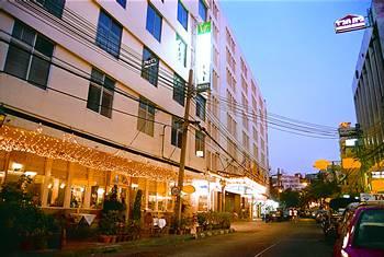 Viengtai Hotel 42 Rambuttri Road Banglampu